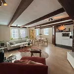 Vissershuisje Achterom 4 بيت للعطل زاندفورت