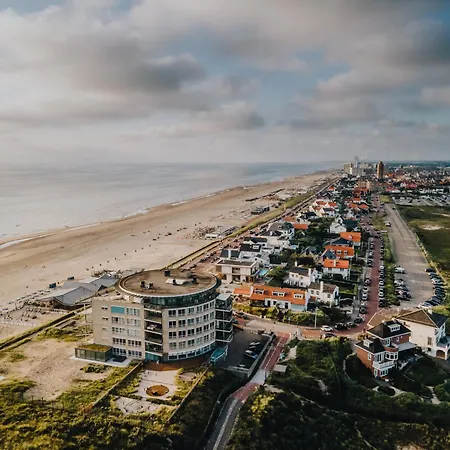 Vissershuisje Achterom 4 * Zandvoort