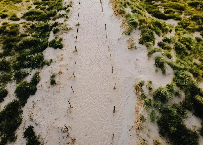 Vissershuisje Achterom 4 Дом отдыха *