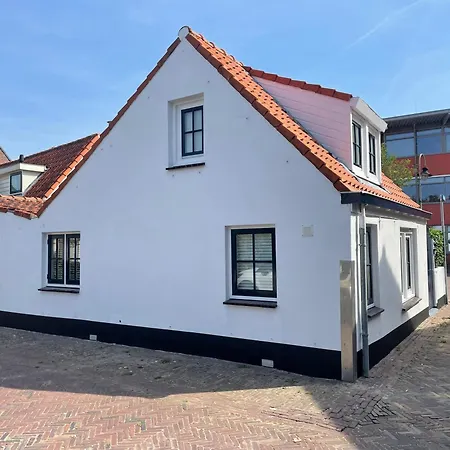 Vissershuisje Achterom 4