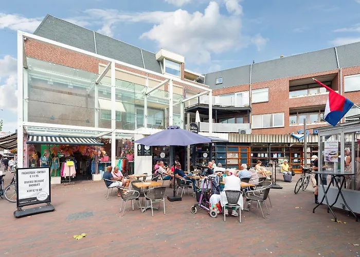 Vakantiehuis Vissershuisje Achterom 4 *